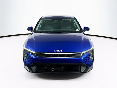 Used 2025 Kia K4 LXS image 2
