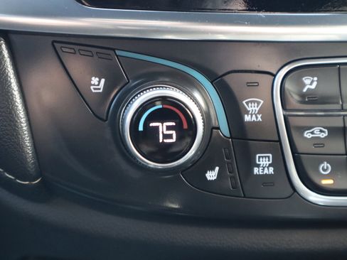 Used 2024 Chevrolet Traverse Premier w/ Redline Edition image 23