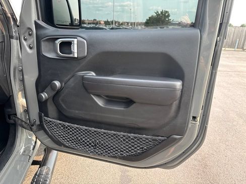 Used 2020 Jeep Wrangler Unlimited Sport AWD/4WD image 35
