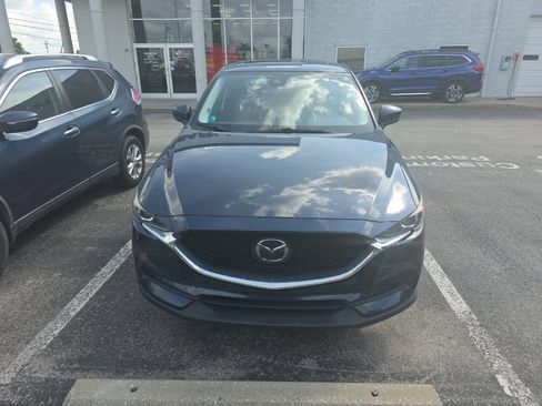 Used 2018 MAZDA CX-5 Touring w/ Preferred Equipment Package AWD/4WD image 10