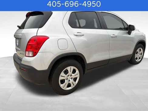 Used 2016 Chevrolet Trax LS FWD image 5