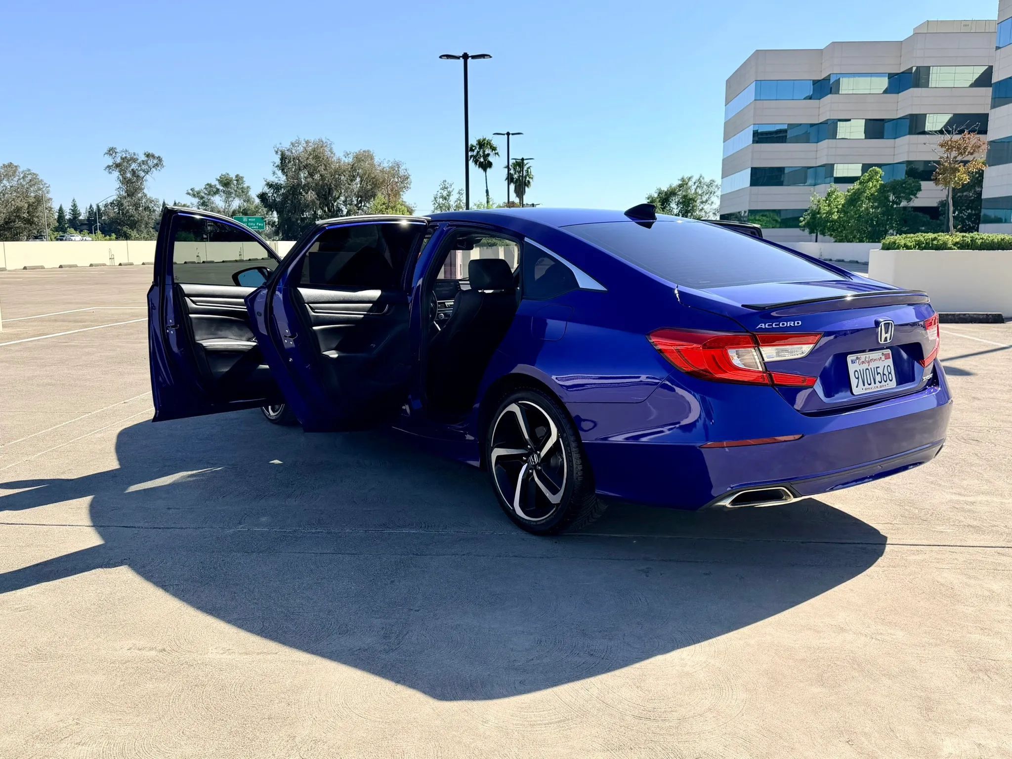 Used 2021 Honda Accord Sport image 31