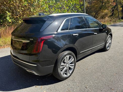 Used 2025 Cadillac XT5 Premium Luxury image 6