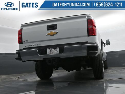 Used 2017 Chevrolet Silverado 3500 W/T AWD/4WD image 33