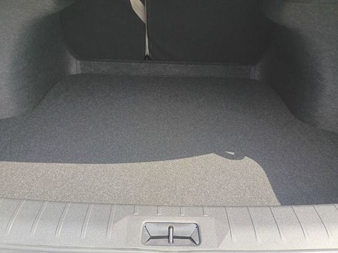 New 2026 Nissan Sentra SL w/ Floor Mat Package image 7