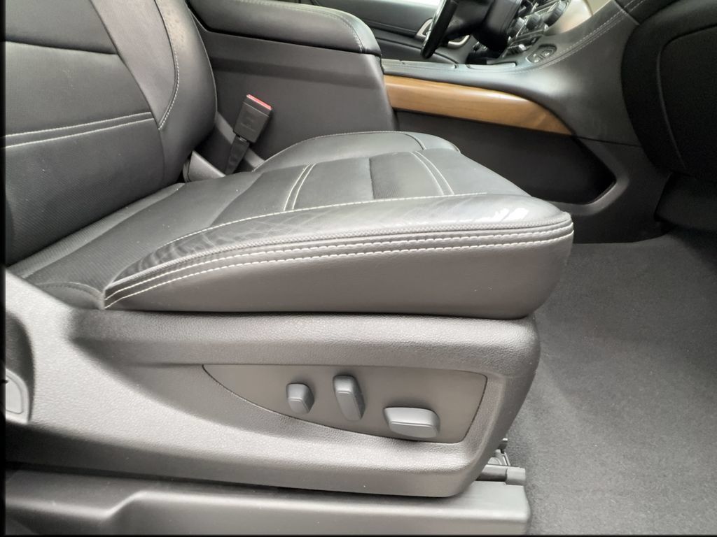 Used 2019 GMC Yukon XL Denali w/ Denali Ultimate Package RWD image 33