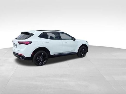 Used 2025 Buick Envision Sport Touring AWD/4WD image 9