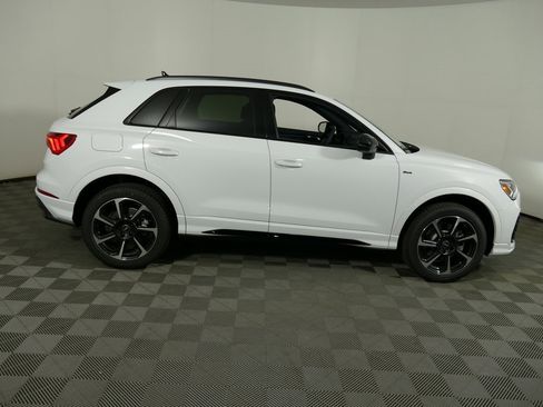 New 2025 Audi Q3 2.0T Premium Plus image 2