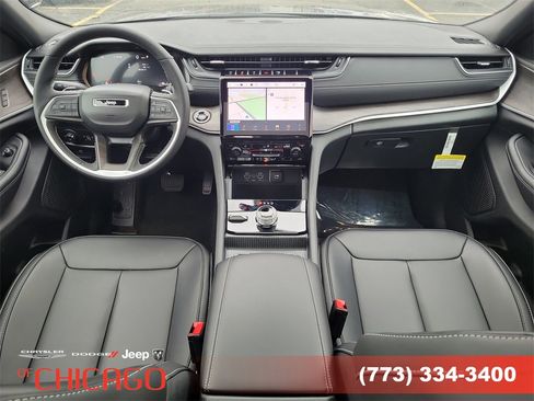 New 2025 Jeep Grand Cherokee Limited image 17