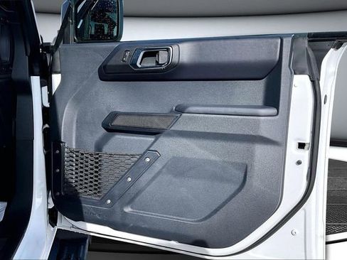 Used 2025 Ford Bronco Outer Banks image 27