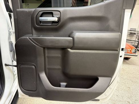 Used 2021 Chevrolet Silverado 1500 Custom RWD image 42