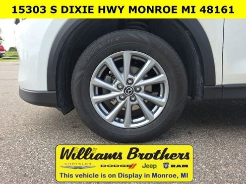 Used 2023 MAZDA CX-5 AWD 2.5 S w/ Select Package image 11