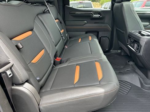 New 2026 GMC Sierra 1500 AT4 w/ AT4 Premium Package image 16