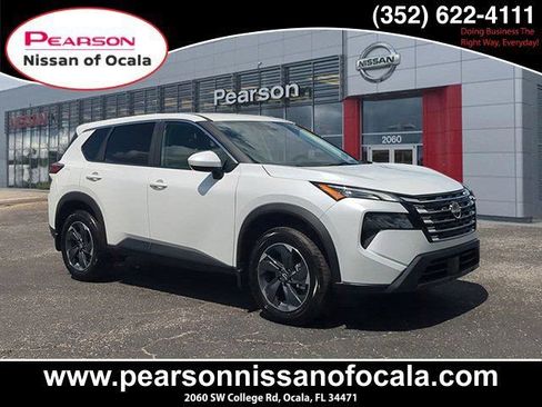 Certified 2026 Nissan Rogue SV FWD image 1