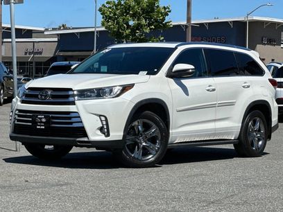 Used 2019 Toyota Highlander Limited Platinum