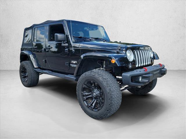 Used 2017 Jeep Wrangler Unlimited Sahara w/ Dual Top Group AWD/4WD image 3