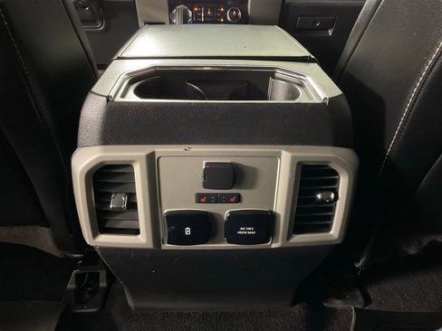 Used 2018 Ford F150 Lariat w/ Equipment Group 502A Luxury image 17