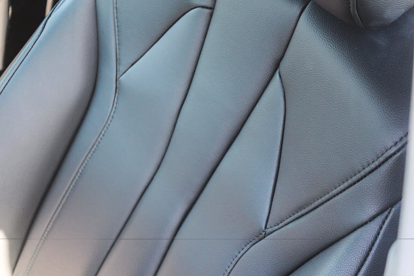 Used 2025 Acura Integra FWD image 33