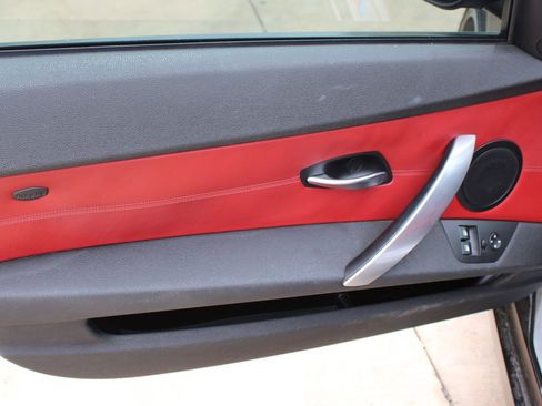 Used 2006 BMW M Roadster RWD image 11