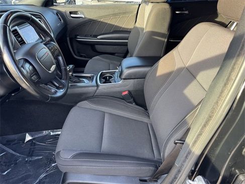 Used 2022 Dodge Charger SXT image 10
