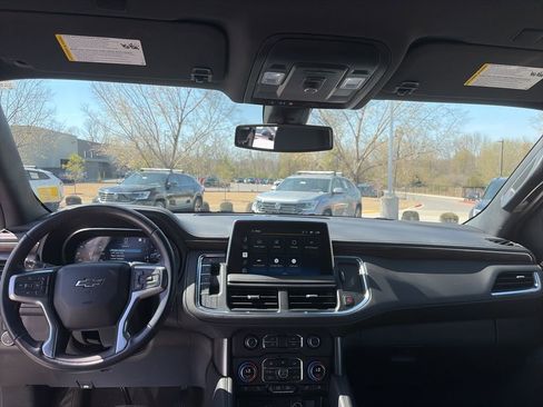 Used 2022 Chevrolet Suburban Z71 AWD/4WD image 29