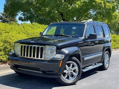 Used 2010 Jeep Liberty Limited w/ Tire & Wheel Group