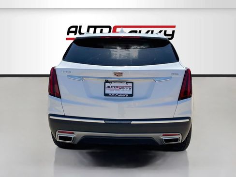 Used 2025 Cadillac XT5 Premium Luxury w/ LPO, Floor Liner Package FWD image 6