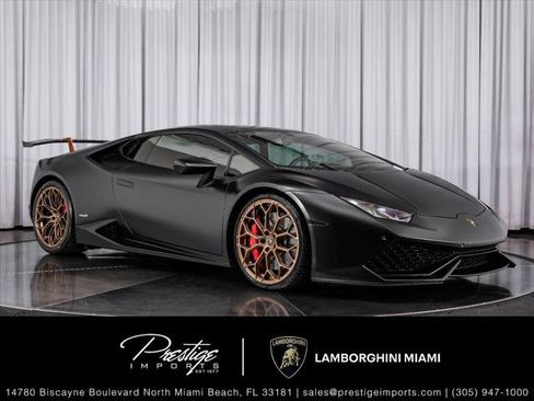 Used 2015 Lamborghini Huracan LP 610-4 AWD/4WD image 1