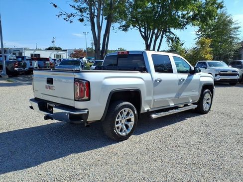 Used 2017 GMC Sierra 1500 SLT w/ SLT Premium Package image 7