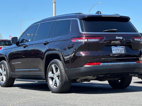 Used 2022 Jeep Grand Cherokee L Limited RWD image 7