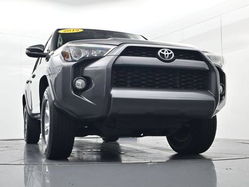 Used 2019 Toyota 4Runner SR5 Premium AWD/4WD image 42