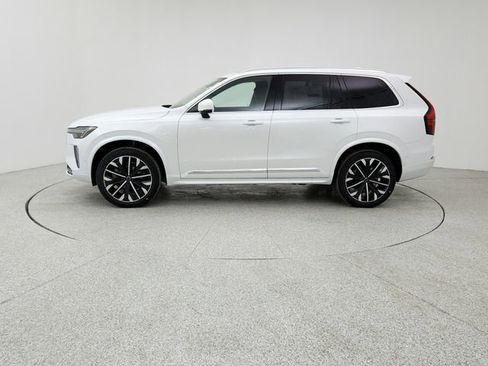 New 2026 Volvo XC90 B5 Plus w/ Protection Package image 8