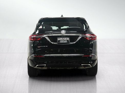 Used 2021 Buick Enclave Avenir w/ Avenir Technology Package AWD/4WD image 4