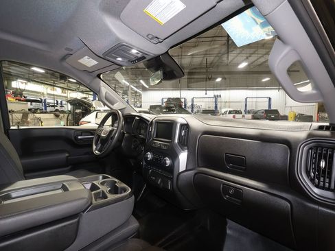 Used 2024 GMC Sierra 1500 Pro w/ Pro Value Package AWD/4WD image 27