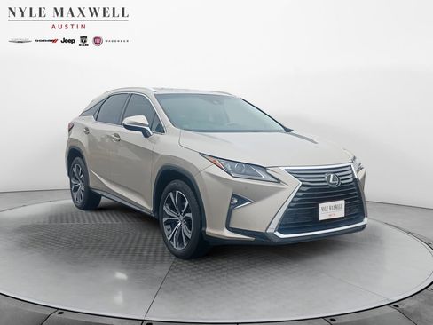 Used 2017 Lexus RX 350 FWD w/ Premium Package image 2