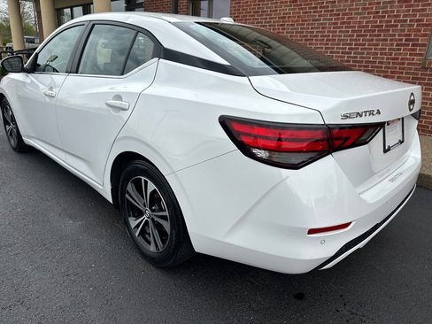 Used 2022 Nissan Sentra SV w/ Trunk Package image 5