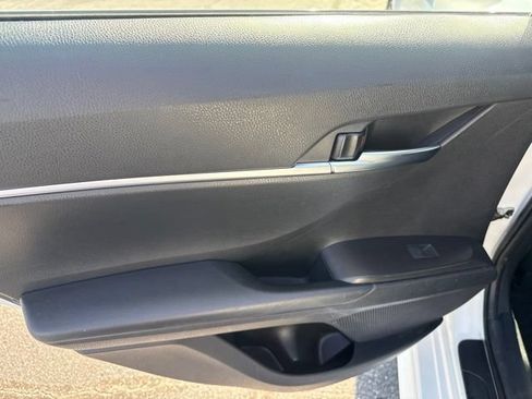 Used 2023 Toyota Camry SE w/ Convenience Package FWD image 21