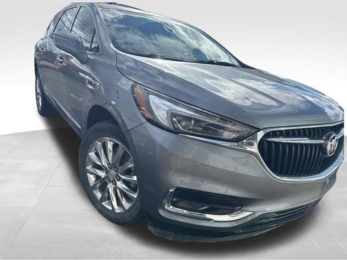 Used 2021 Buick Enclave Premium w/ Sun and Sites Package image 26