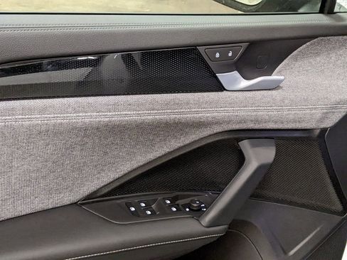 New 2026 Volkswagen Tiguan S FWD image 10