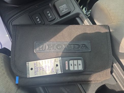 Used 2016 Honda CR-V EX image 37