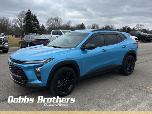 Used 2025 Chevrolet Trax ACTIV w/ Driver Confidence Package image 1