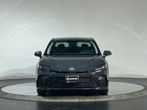 Used 2025 Toyota Camry LE FWD image 3