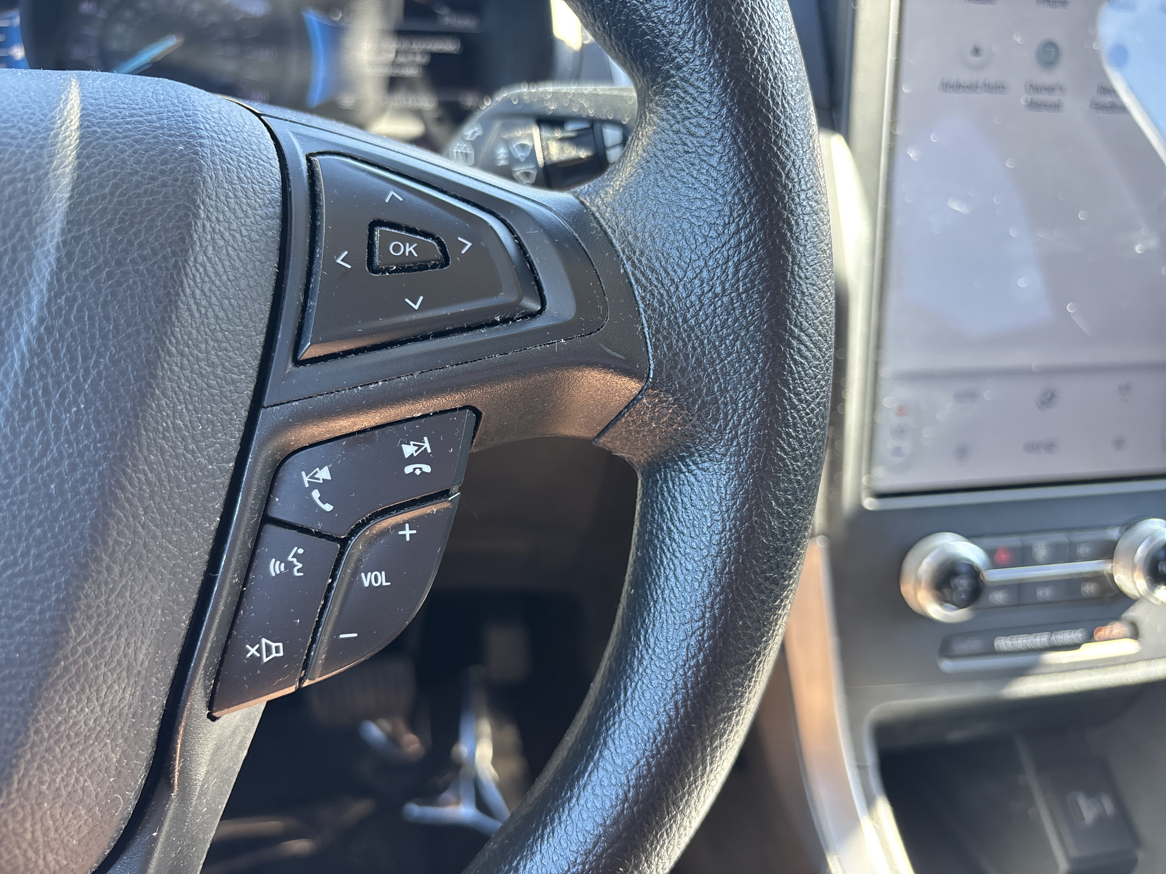 Used 2022 Ford Edge SE AWD/4WD image 27