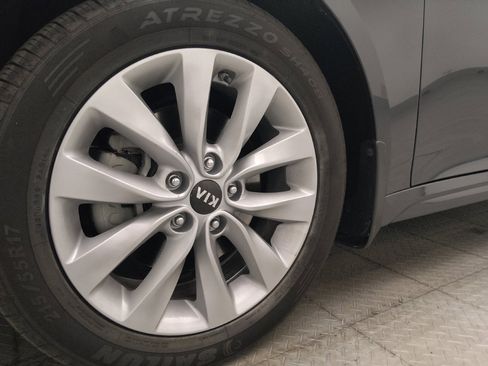 Used 2018 Kia Optima EX w/ Premium Package FWD image 31