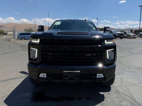 Used 2022 Chevrolet Silverado 3500 LTZ w/ LTZ Plus Package AWD/4WD image 3
