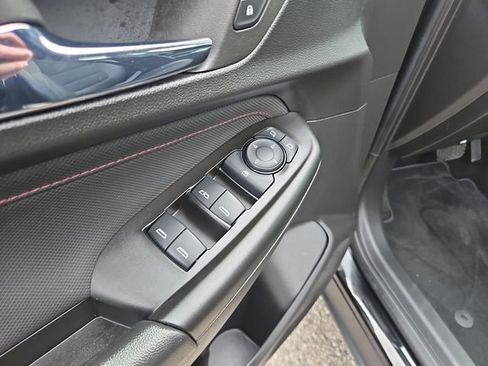 Used 2023 Chevrolet TrailBlazer RS w/ Convenience Package FWD image 12