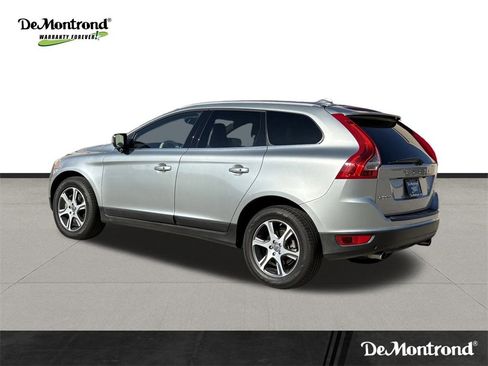 Used 2011 Volvo XC60 T6 image 7