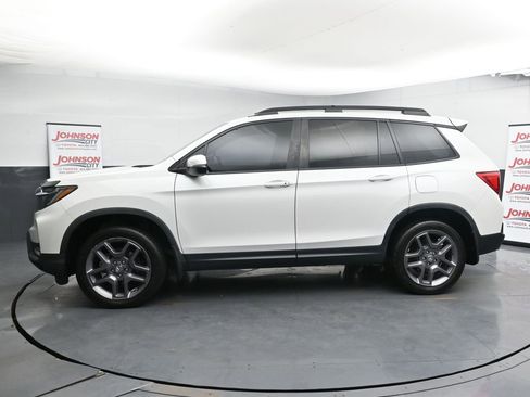 Used 2023 Honda Passport EX-L image 5