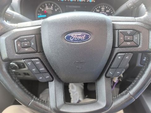 Used 2019 Ford F150 XLT w/ Equipment Group 302A Luxury AWD/4WD image 15