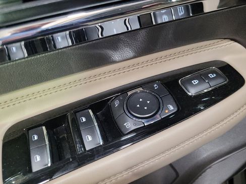 Used 2022 Lincoln Corsair AWD w/ Equipment Group 101A image 27